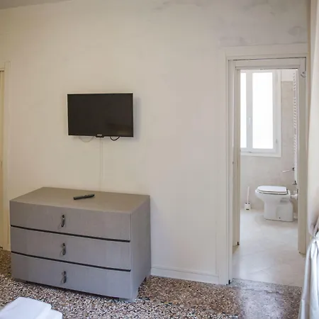 Ξενοδοχείο με διαμερίσματα Porta Orientalis