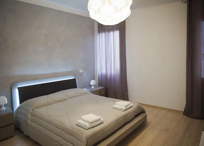 Porta Orientalis Apartahotel Venecia
