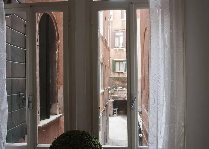 Apartahotel Porta Orientalis Venecia