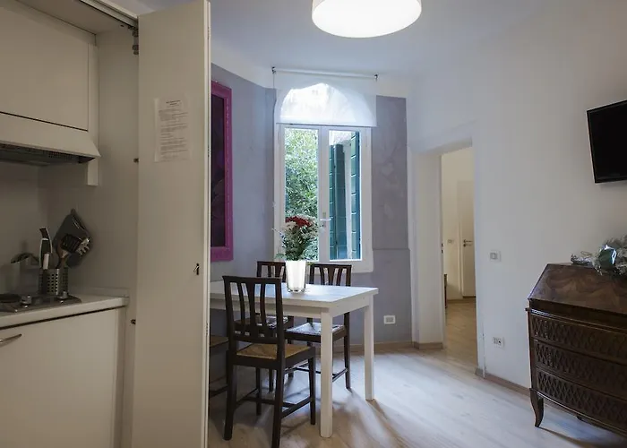 Apartahotel Porta Orientalis
