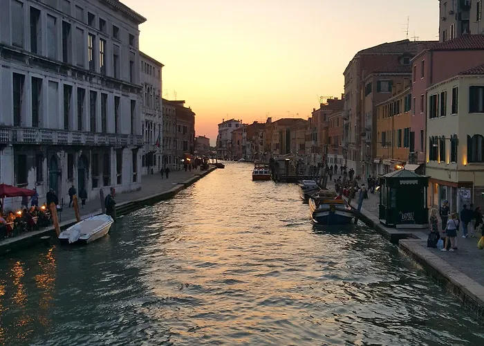 Aparthotel Porta Orientalis 3*