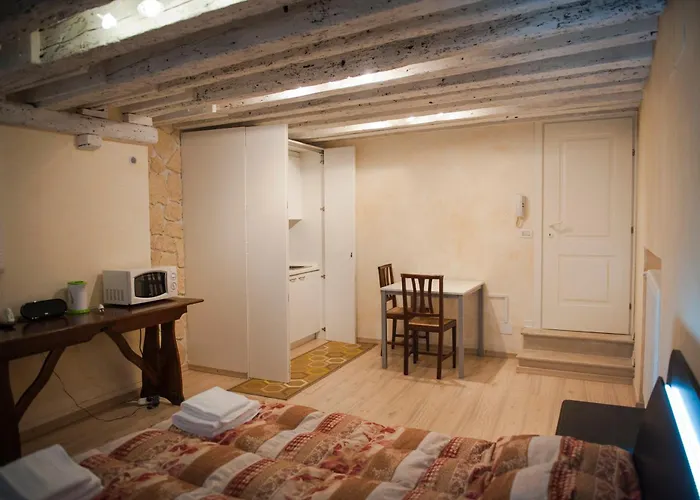 Porta Orientalis Aparthotel