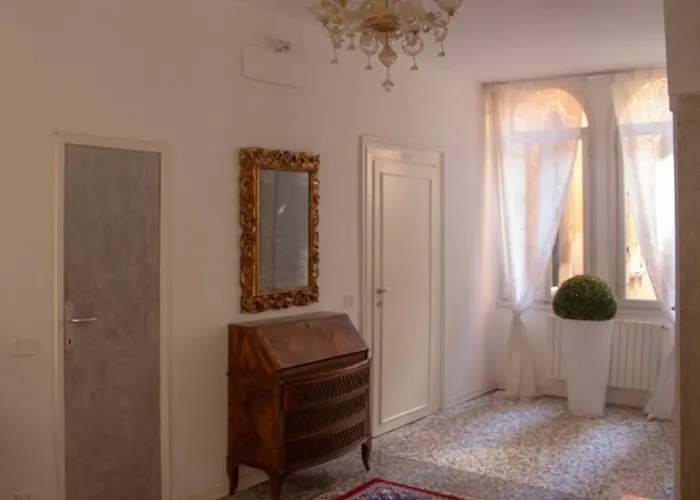 Apart Otel Porta Orientalis Venedik